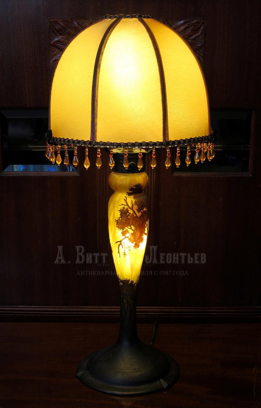 Антикварная настольная лампа - Daum, Nancy